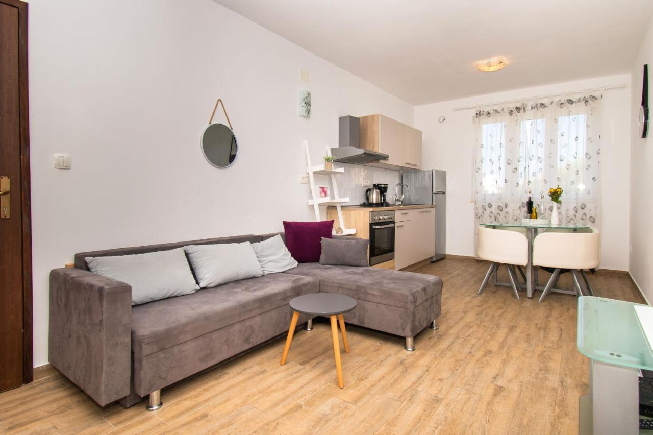 Apartments Happy Place Vodice Exterior foto