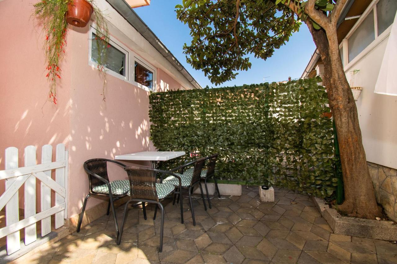 Apartments Happy Place Vodice Exterior foto